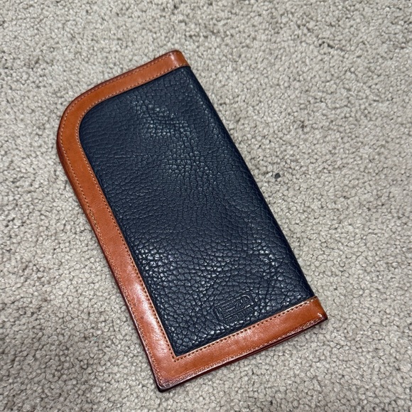 Dooney & Bourke Black and Tan Leather Eye Glasses Holder